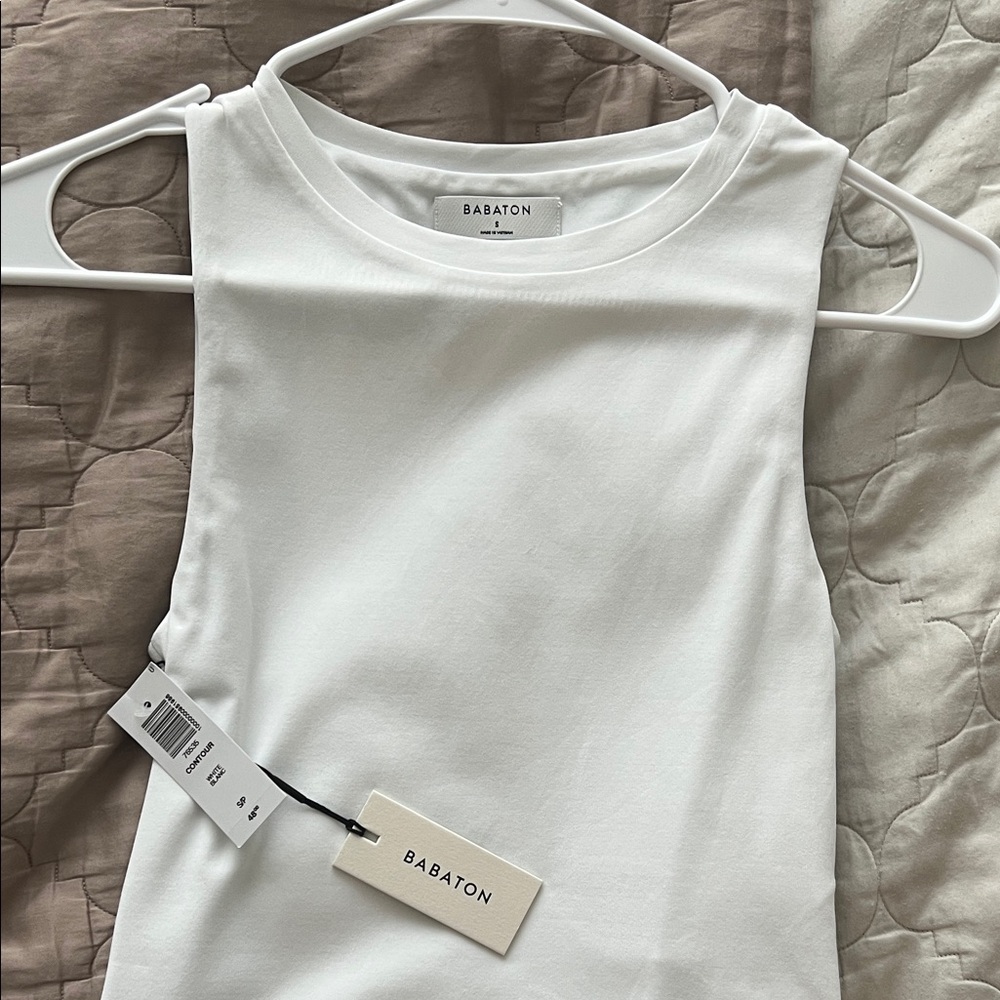 Babaton Classic White Bodysuit - Small